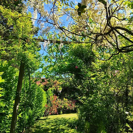 La Tonnelle