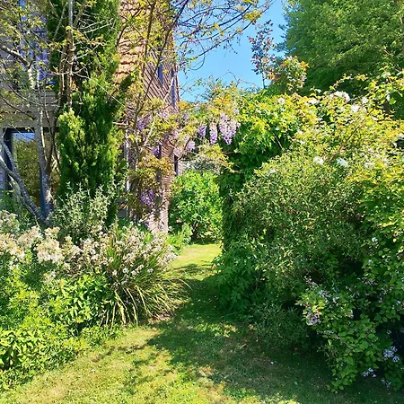 펜션 La Tonnelle *